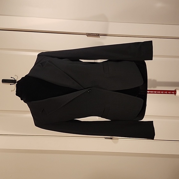 Banana Republic Black Blazer, size 8 - Picture 1 of 4